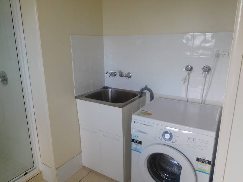21/1-3 Uniplaza Court, Kearneys Spring QLD 4350