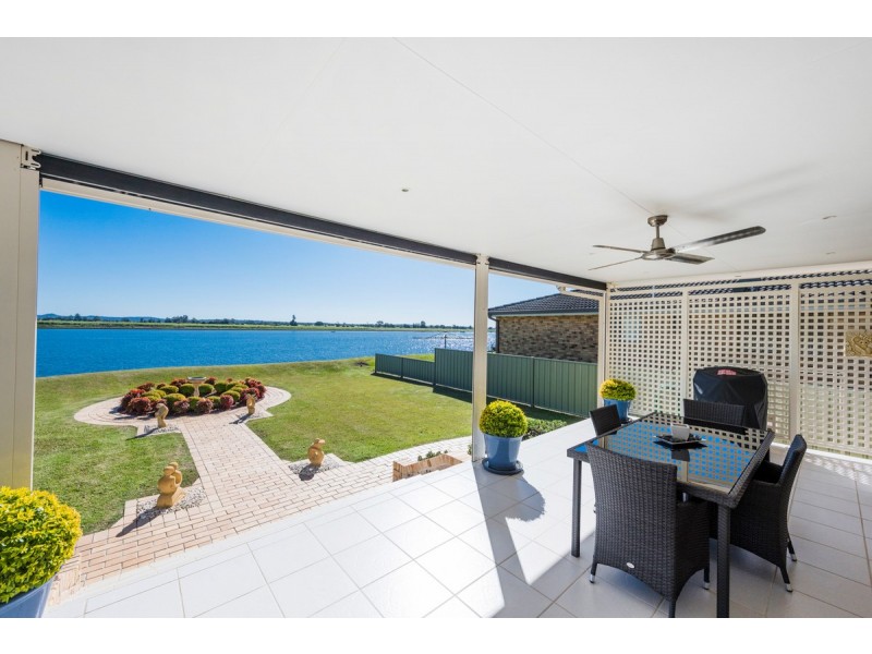 25 Lynhaven Crescent, Ulmarra NSW 2462