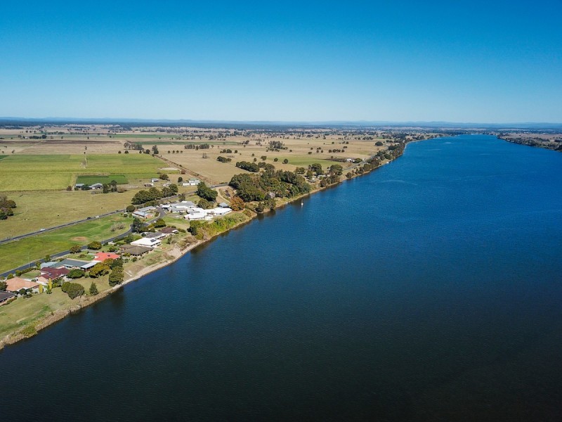 25 Lynhaven Crescent, Ulmarra NSW 2462