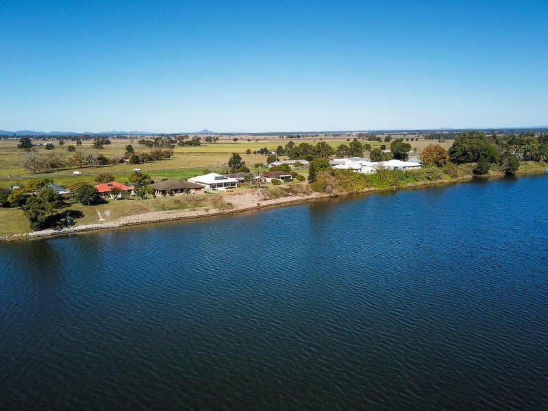 25 Lynhaven Crescent, Ulmarra NSW 2462