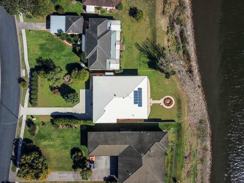 25 Lynhaven Crescent, Ulmarra NSW 2462