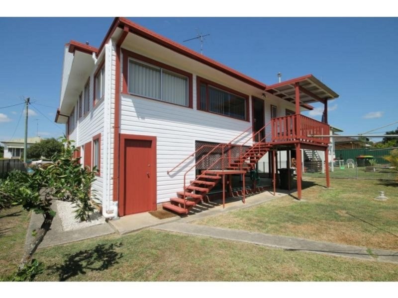 4 Robinson Avenue, Grafton NSW 2460