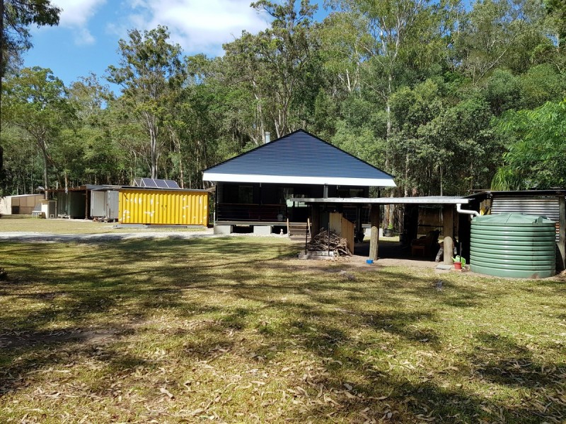 189 Loughmans Lane, Shark Creek NSW 2463