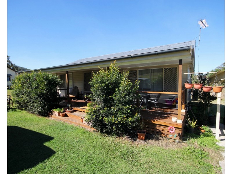 6 Stuart Street, Copmanhurst NSW 2460