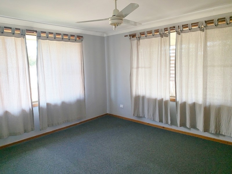 32 Armidale Road, Coutts Crossing NSW 2460