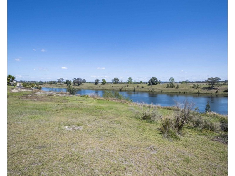 62 Whiting Drive, Seelands NSW 2460