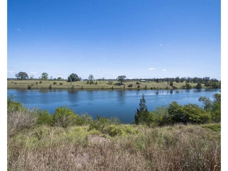 62 Whiting Drive, Seelands NSW 2460