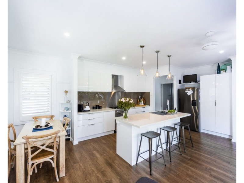 12 Robinson Avenue, Grafton NSW 2460