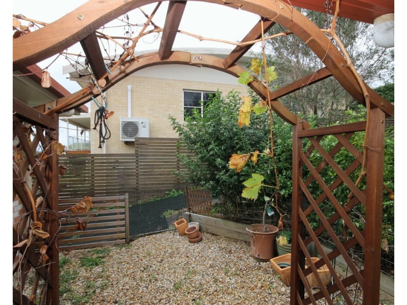 22 Riverside Drive, South Grafton NSW 2460