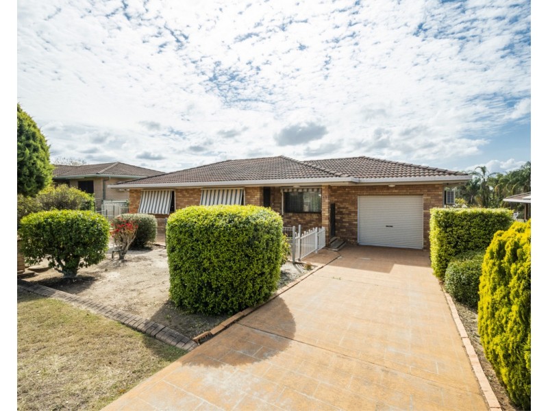 12 Figtree Avenue, Junction Hill NSW 2460