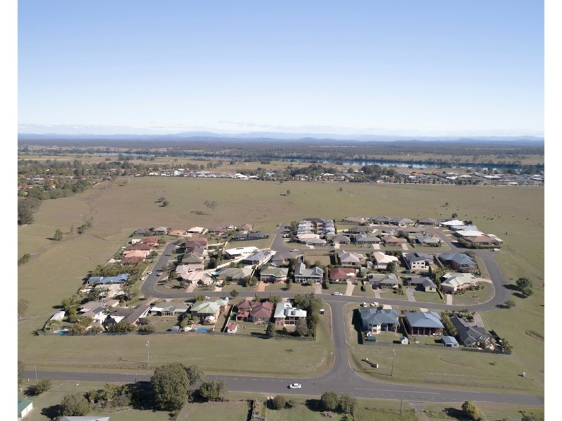 8 Crowther Drive, Junction Hill NSW 2460