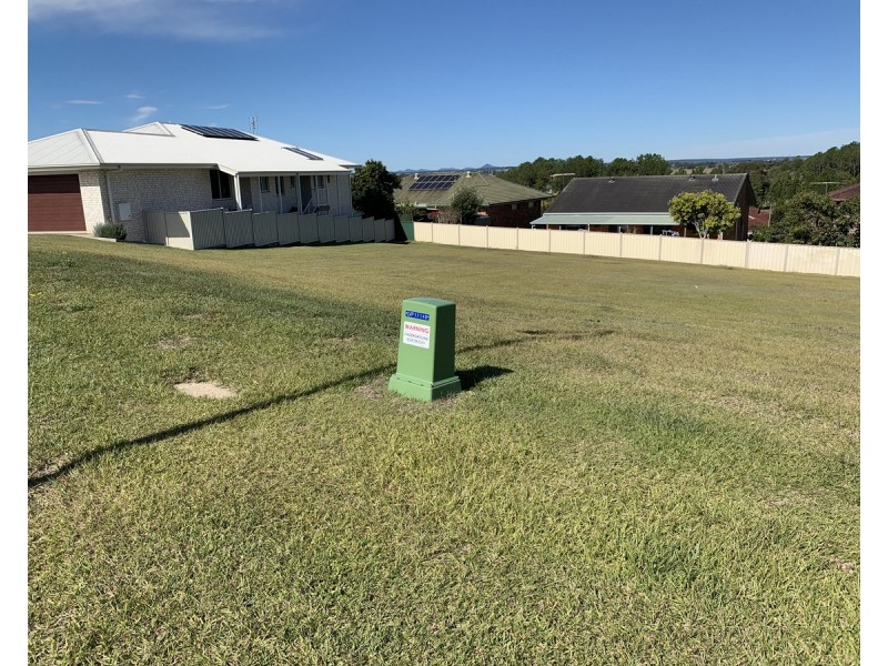 8 Crowther Drive, Junction Hill NSW 2460