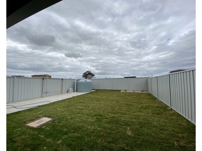 1/9 Clearwater Close, Grafton NSW 2460