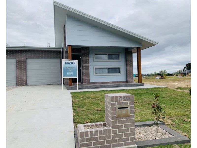 2/9 Clearwater Close, Grafton NSW 2460