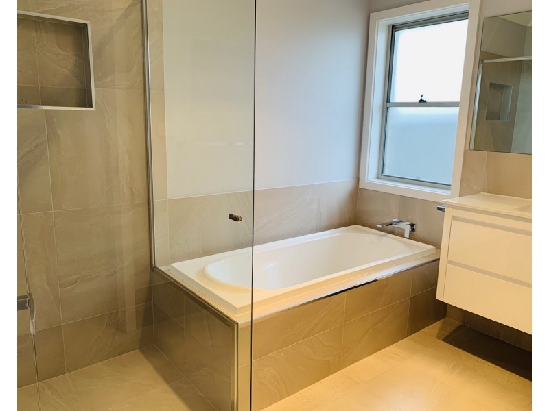 2/9 Clearwater Close, Grafton NSW 2460