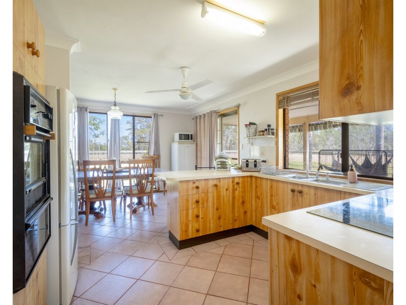 1092 Gwydir Highway, Waterview Heights NSW 2460