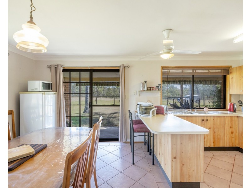 1092 Gwydir Highway, Waterview Heights NSW 2460