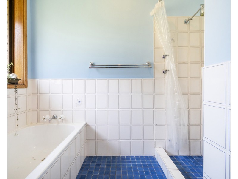 1092 Gwydir Highway, Waterview Heights NSW 2460