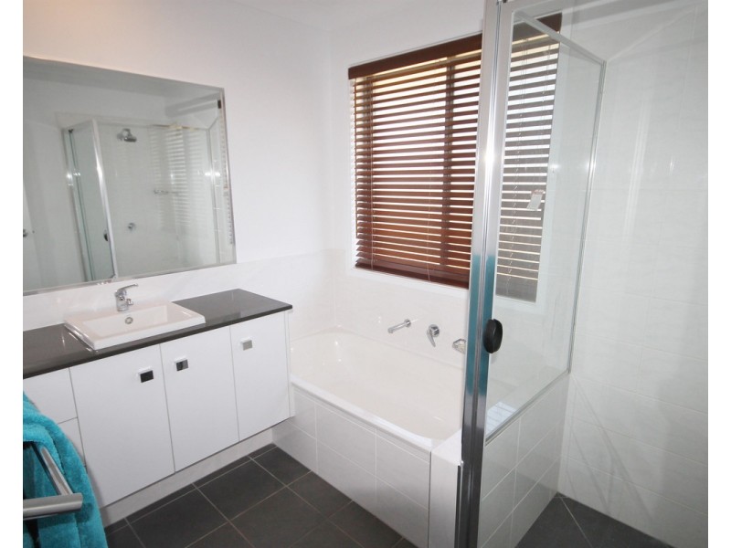 2/9 Attwater Close, Junction Hill NSW 2460