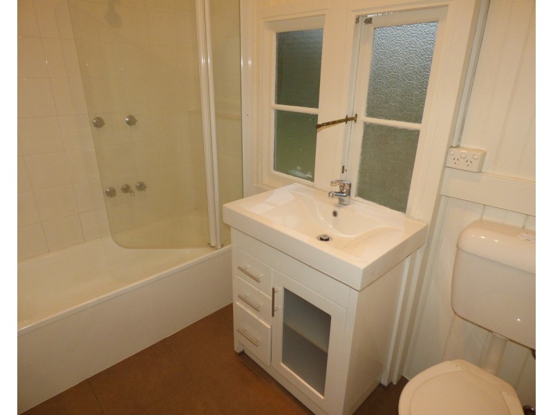 36 Bacon Street, Grafton NSW 2460