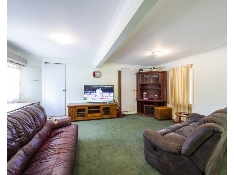 81 Clark Road, Trenayr NSW 2460