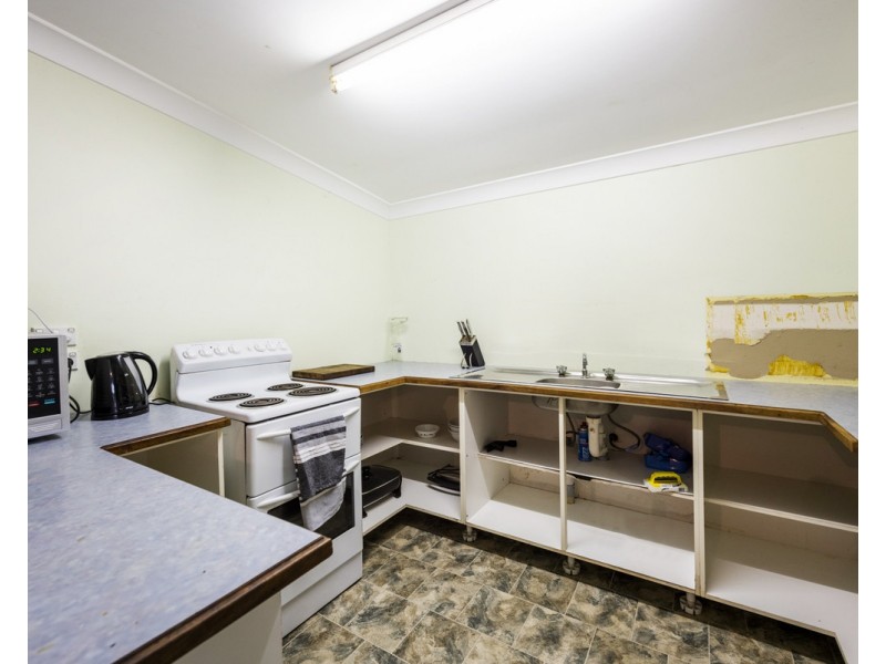 81 Clark Road, Trenayr NSW 2460