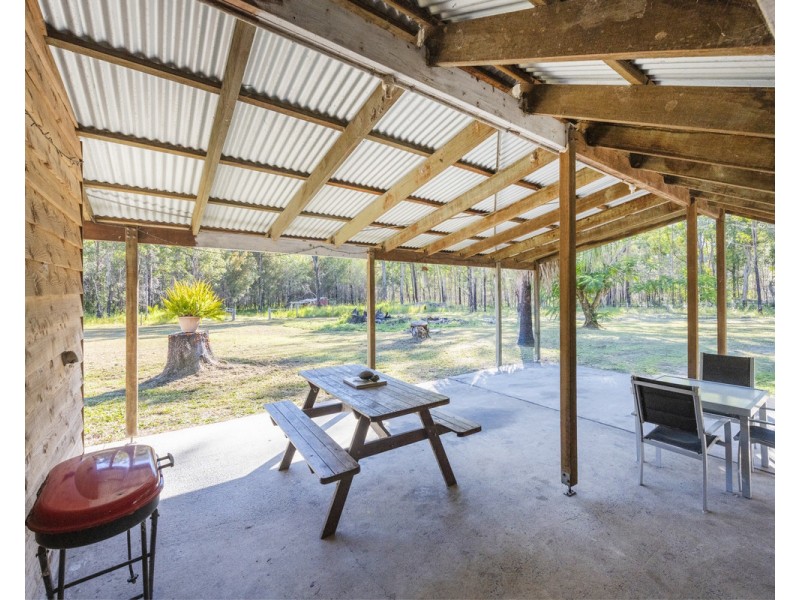 1118 Brooms Head Road, Taloumbi NSW 2463