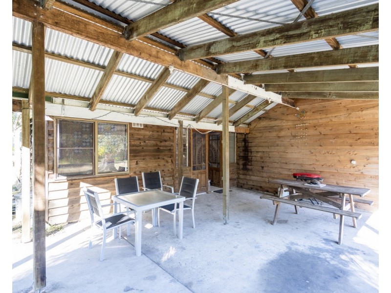 1118 Brooms Head Road, Taloumbi NSW 2463