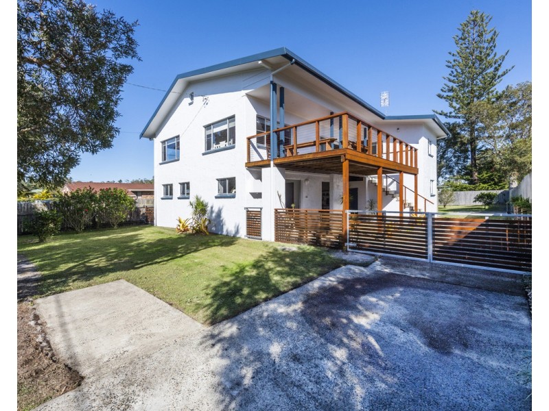 14 Kendall Avenue, Wooli NSW 2462