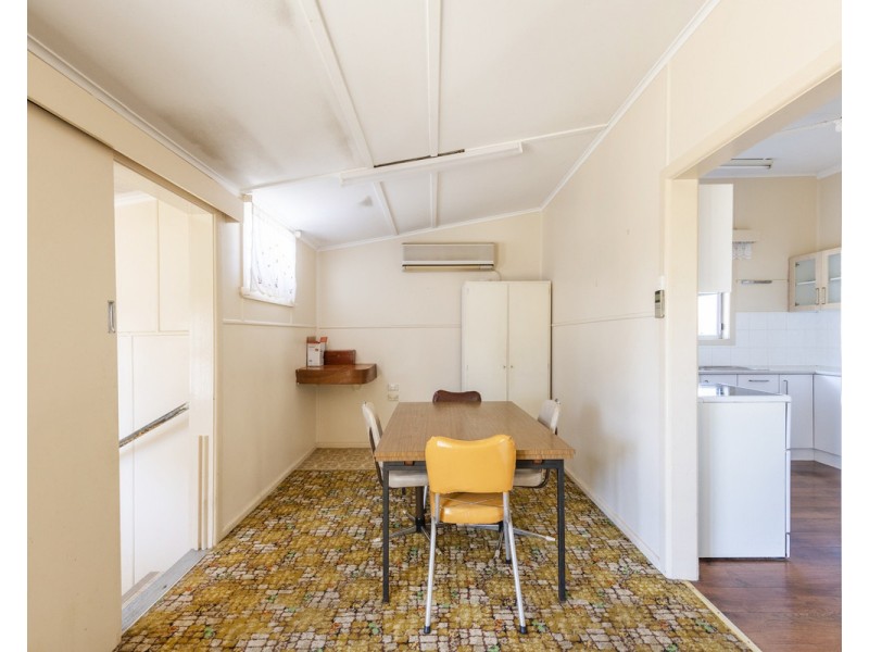 6 Armidale Road, Coutts Crossing NSW 2460