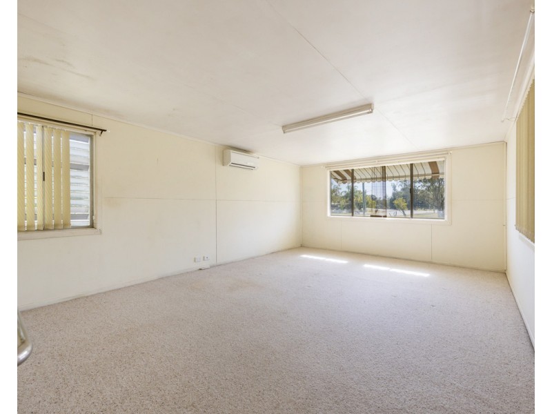 6 Armidale Road, Coutts Crossing NSW 2460