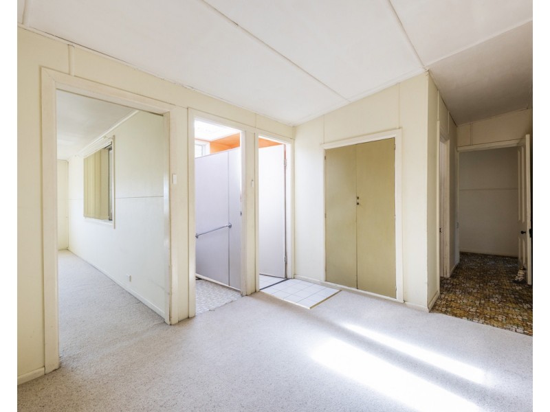 6 Armidale Road, Coutts Crossing NSW 2460