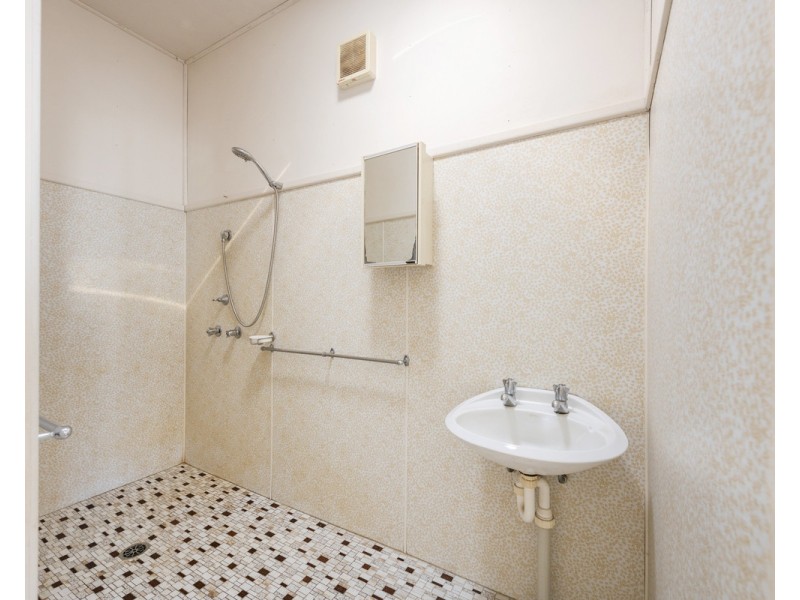 6 Armidale Road, Coutts Crossing NSW 2460