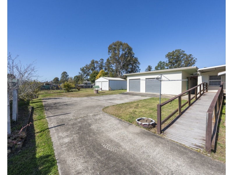6 Armidale Road, Coutts Crossing NSW 2460