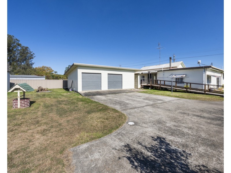 6 Armidale Road, Coutts Crossing NSW 2460