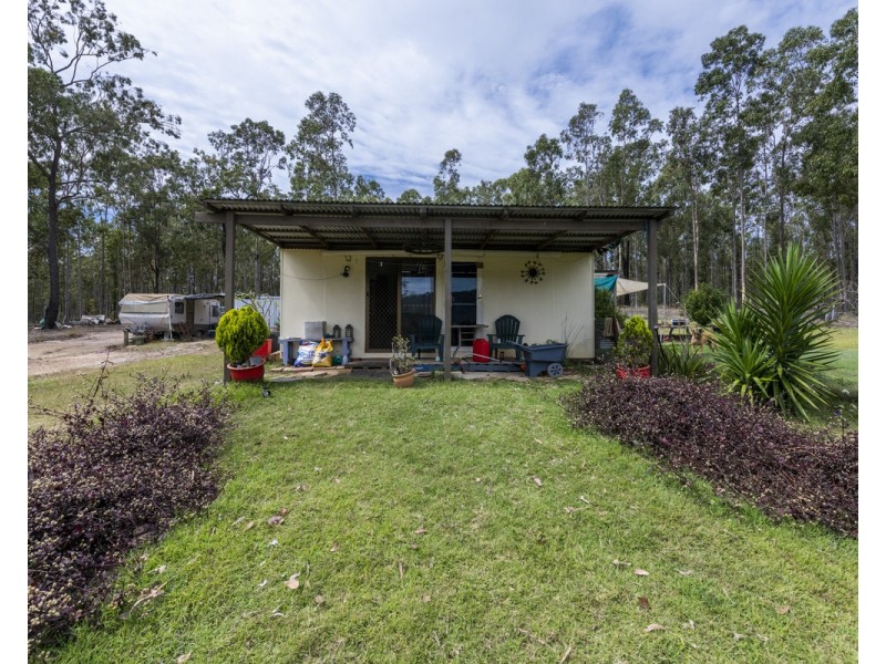 2555 Armidale Road, Blaxlands Creek NSW 2460