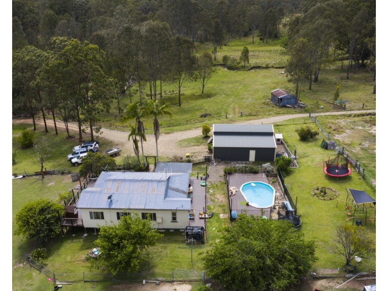 2555 Armidale Road, Blaxlands Creek NSW 2460