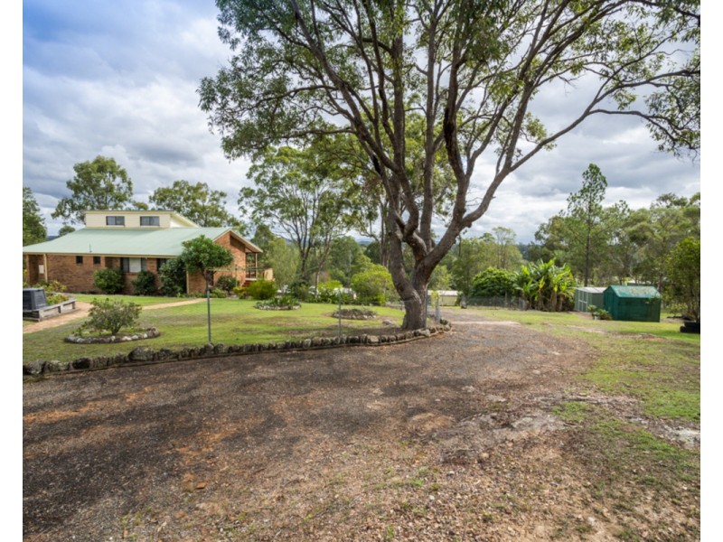 5 Bream Place, Seelands NSW 2460