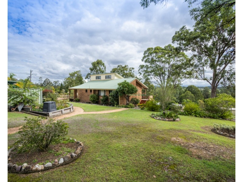 5 Bream Place, Seelands NSW 2460