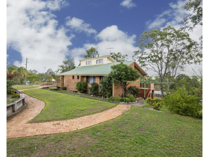 5 Bream Place, Seelands NSW 2460