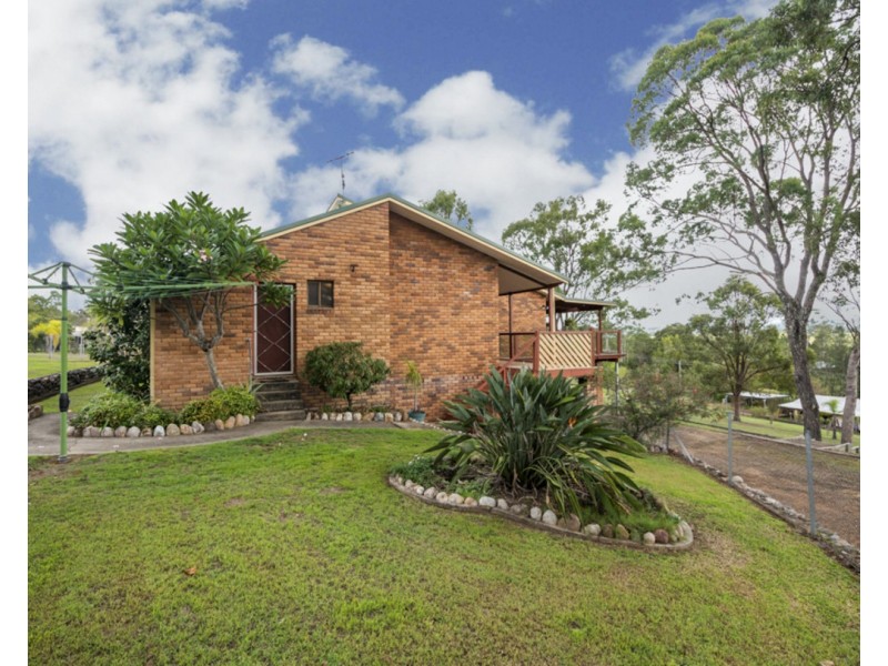 5 Bream Place, Seelands NSW 2460