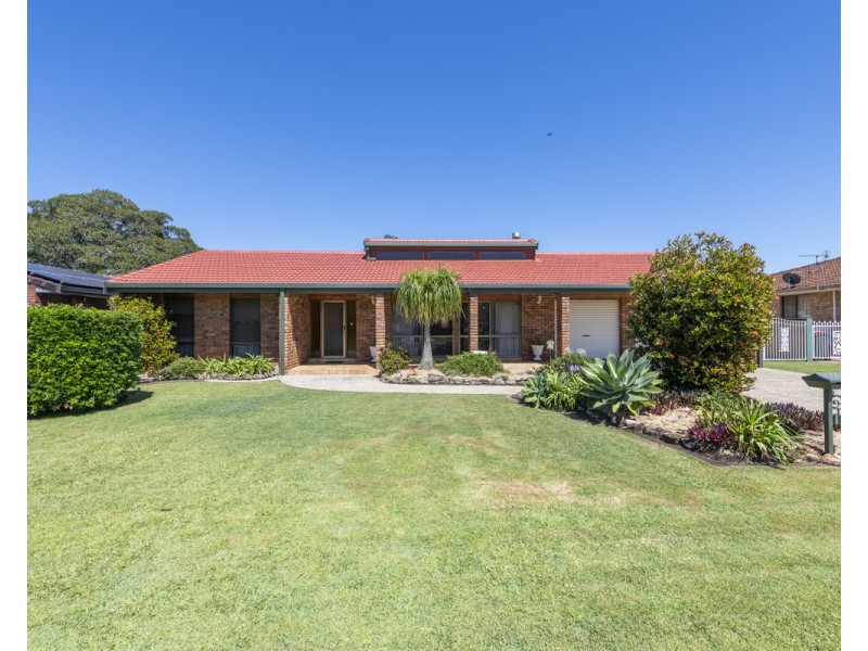 8 Shadybower Drive, Junction Hill NSW 2460