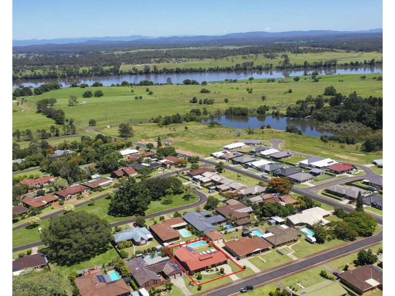 8 Shadybower Drive, Junction Hill NSW 2460