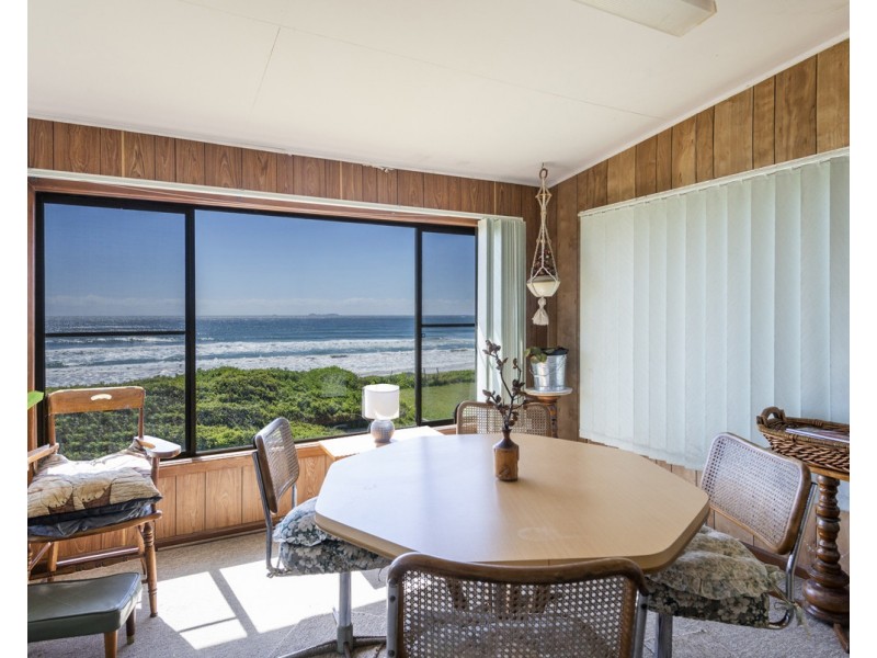 2 South Terrace, Wooli NSW 2462