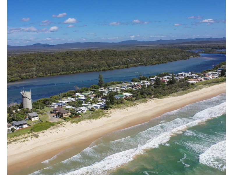 2 South Terrace, Wooli NSW 2462