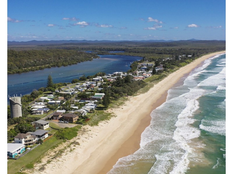 2 South Terrace, Wooli NSW 2462