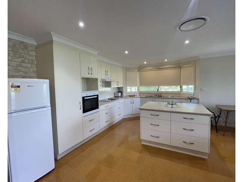 25 Riverside Drive, South Grafton NSW 2460