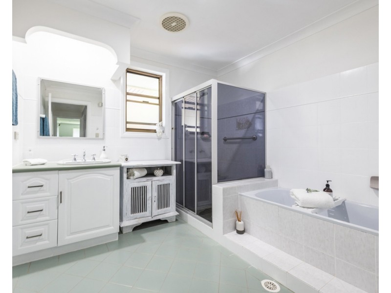 6 Westmore Close, Grafton NSW 2460