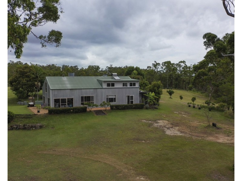 1060 Brooms Head Road, Taloumbi NSW 2463