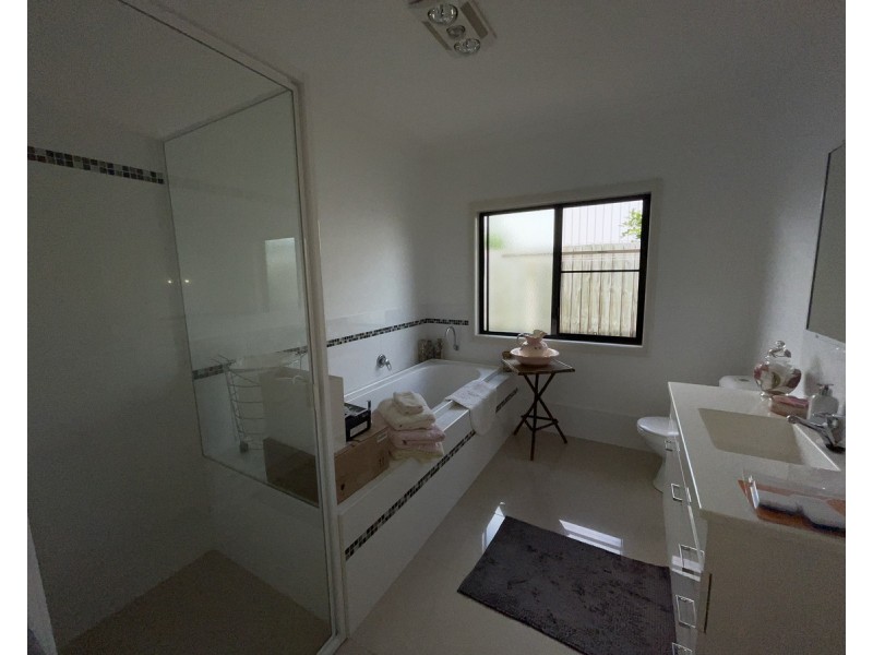 2/26 Poplar Drive, Great Marlow NSW 2460